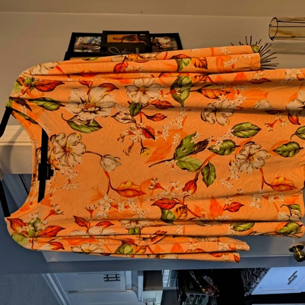 Floral Peach Top